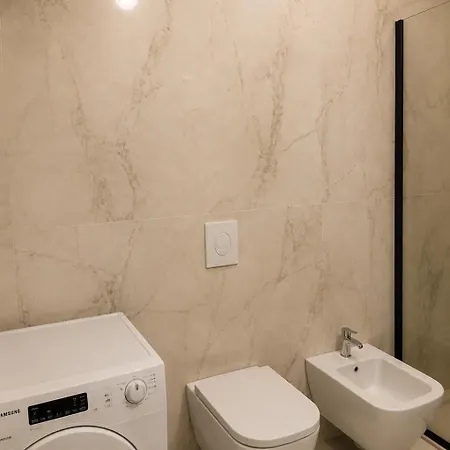 Center Fast Wi-fi 5 Min To Skanderbeg Square Apartman
